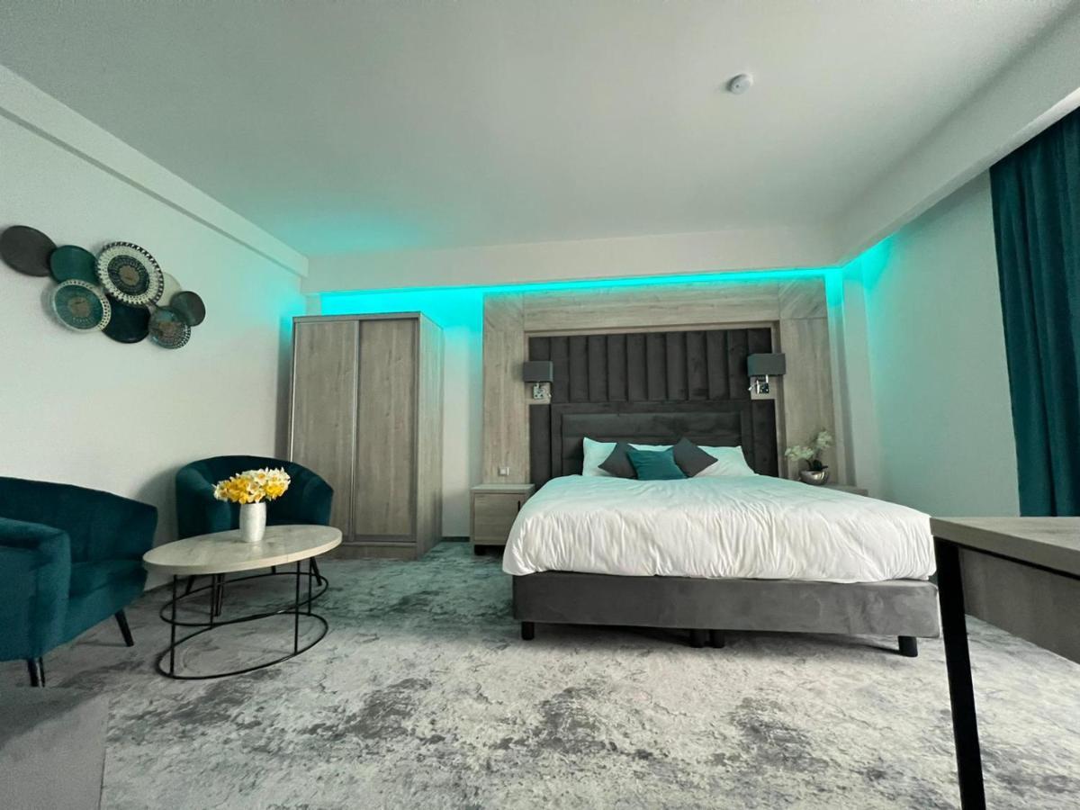 Majestic Boutique Hotel Adult Only Băile Felix エクステリア 写真