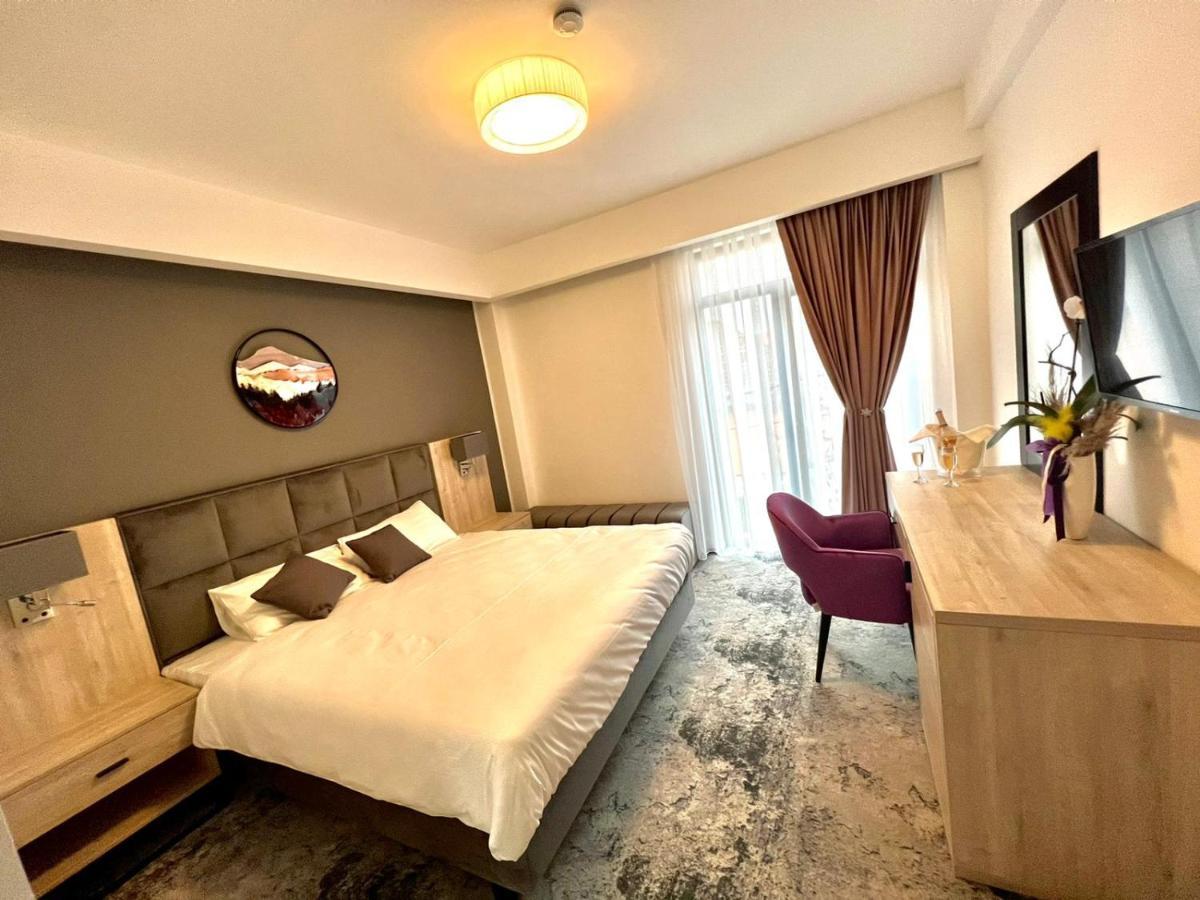 Majestic Boutique Hotel Adult Only Băile Felix エクステリア 写真