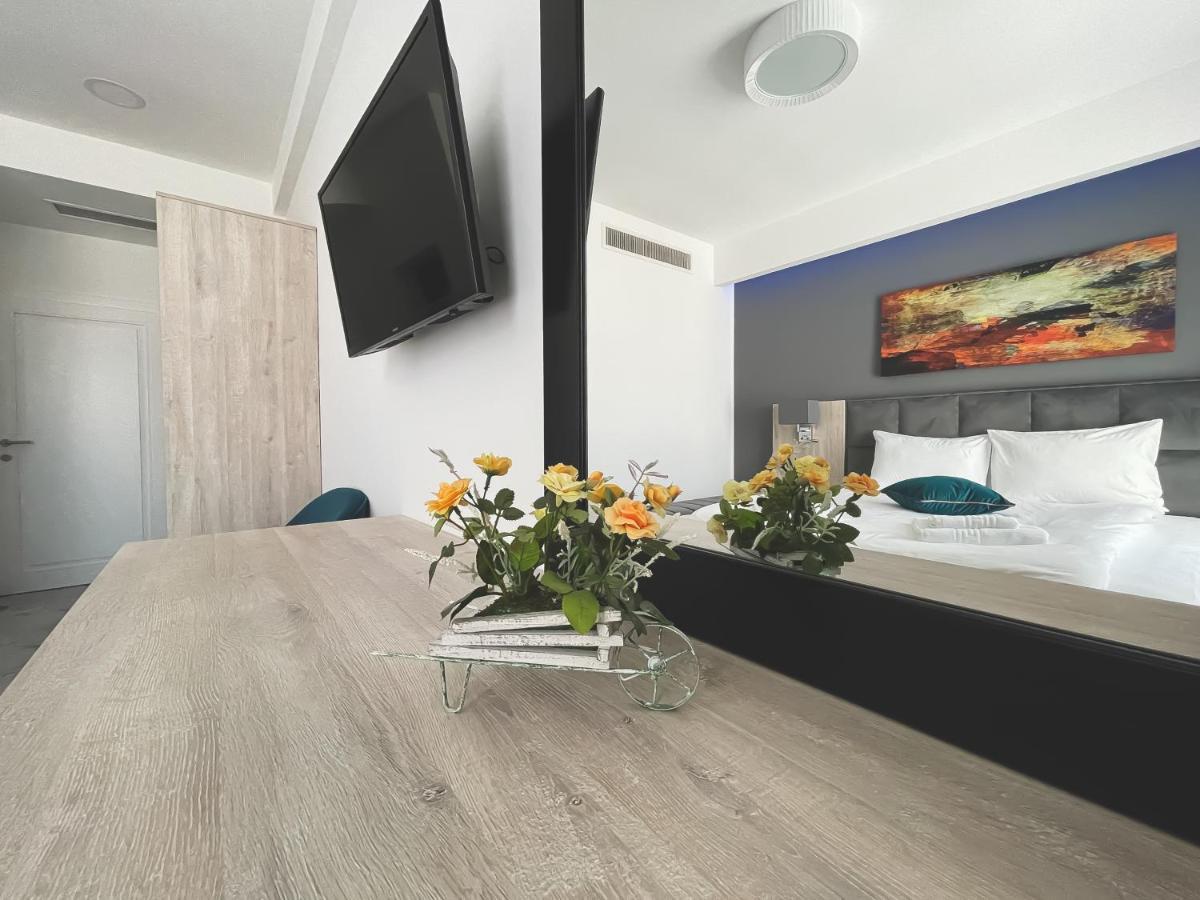 Majestic Boutique Hotel Adult Only Băile Felix エクステリア 写真
