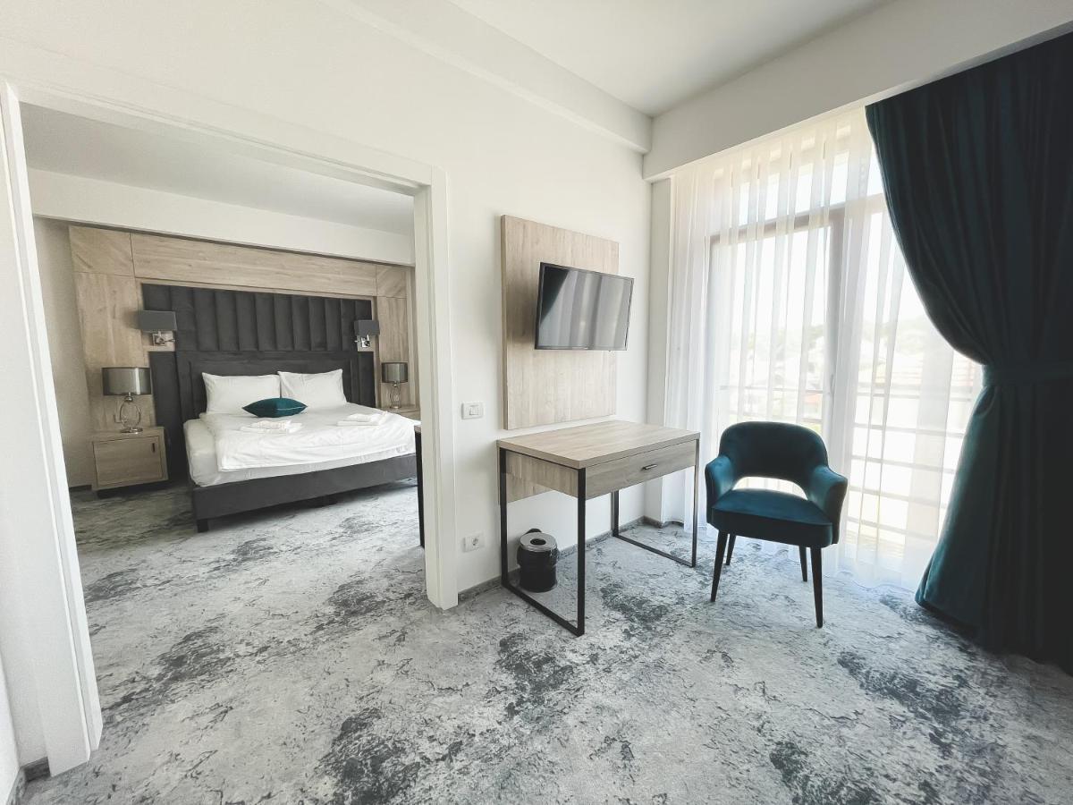 Majestic Boutique Hotel Adult Only Băile Felix エクステリア 写真